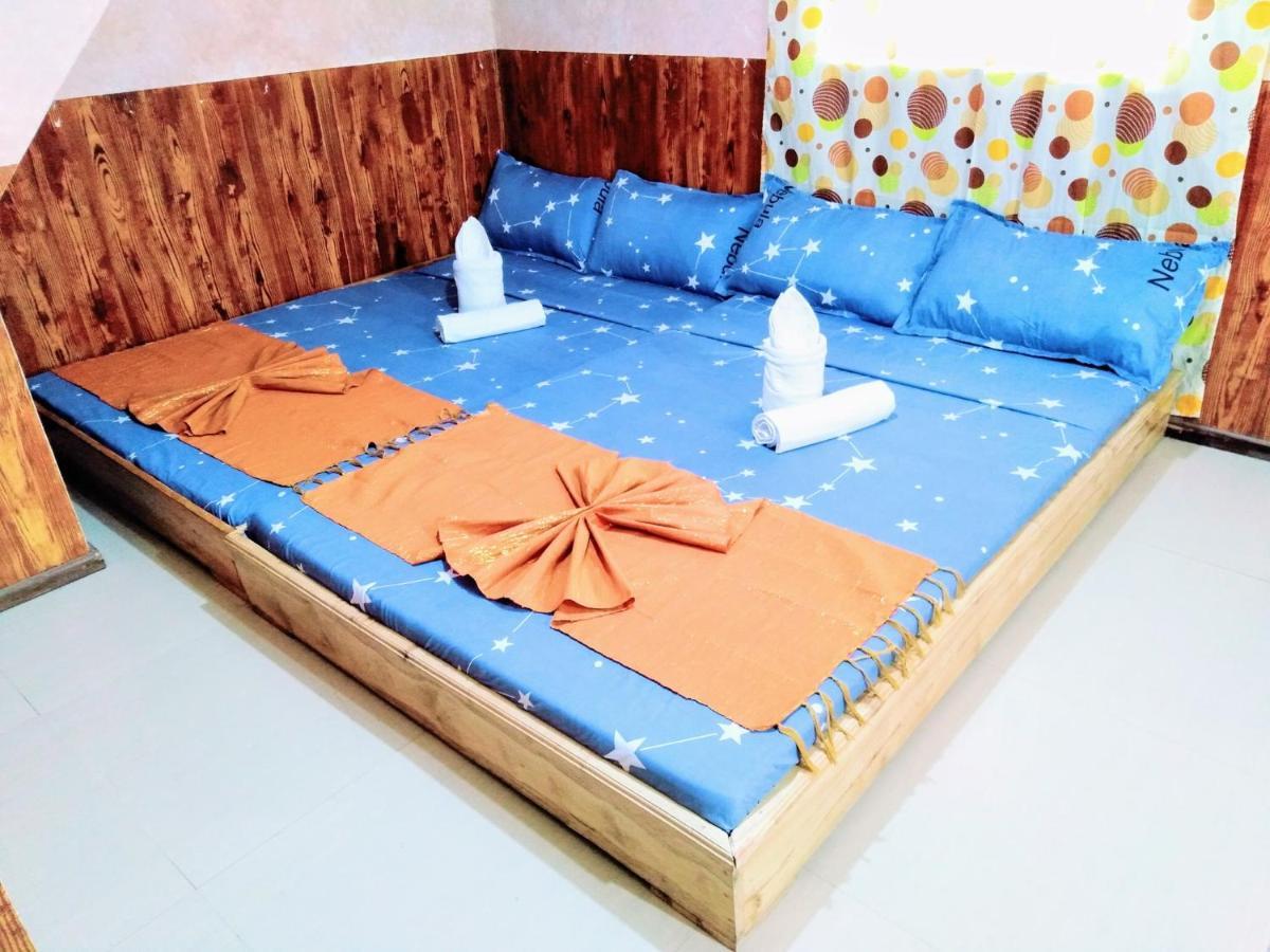 Blue Lagoon Inn, Pagudpud Bagian luar foto