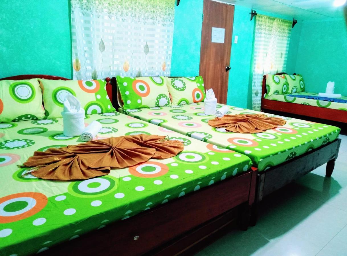 Blue Lagoon Inn, Pagudpud Bagian luar foto